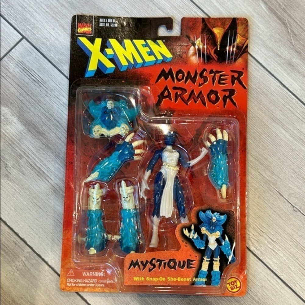 Vintage 1997 Marvel X-Men Monster Armor Mystique action figure NIP